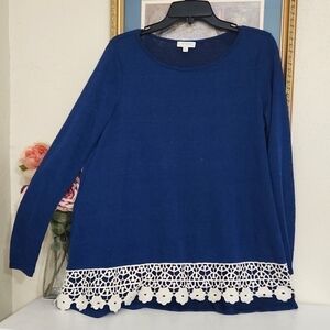 New Umgee Oversized Long sleeve Shirt lace floral detail Small Medium Tunic